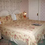 Lion And The Rose Victorian Guest House