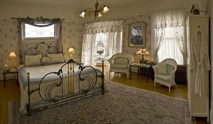 Guest house Lion And The Rose Victorian Portland